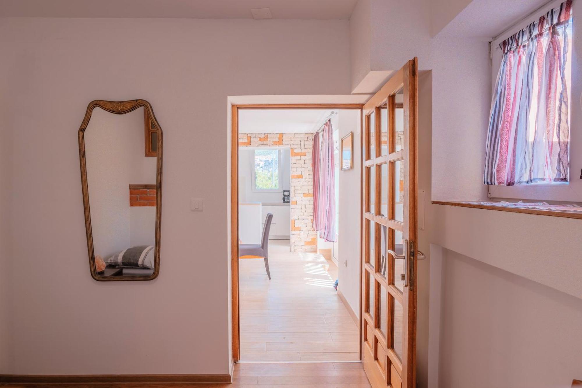 Apartments Ema Szybenik Zewnętrze zdjęcie